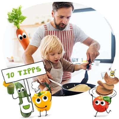 Freche Freunde - Blogbeitrag 10 Tipps fürs Kochen mit Kindern - Papa und Kind flippen zusammen Pancake in der Pfanne und Freche Freunde Bande sind in Kochstimmung